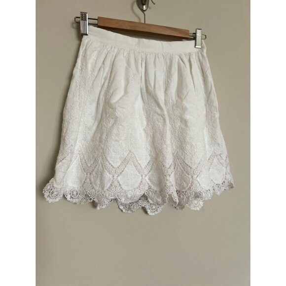 NWT GAP White Floral Skirt - Size 10 - Picture 5 of 9